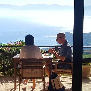 Tre Giummare Bed and breakfast